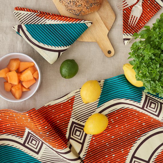 Styling Your African Table Setting for the Holidays