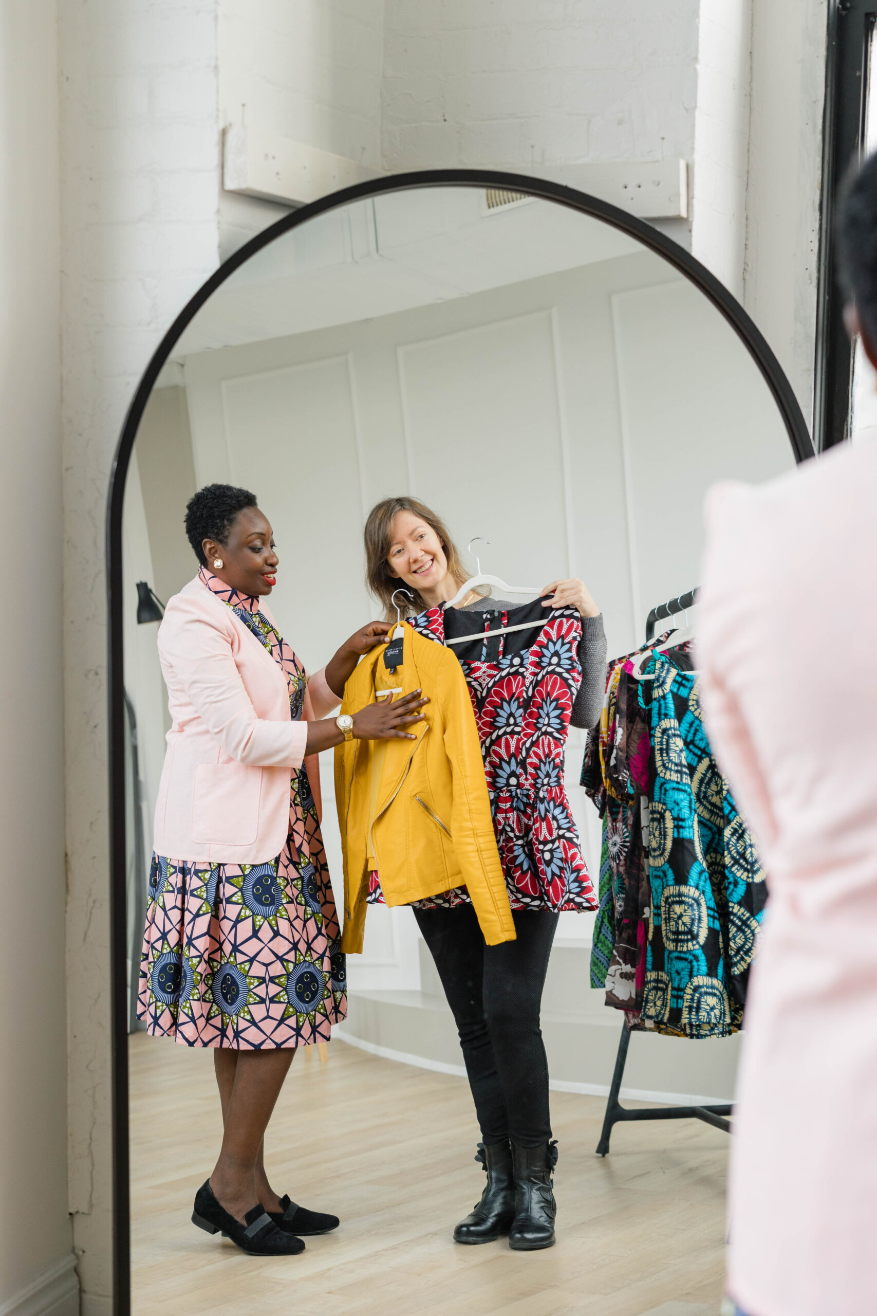 Finding the Perfect Clothing Fit: Tips for Buying African Fashion